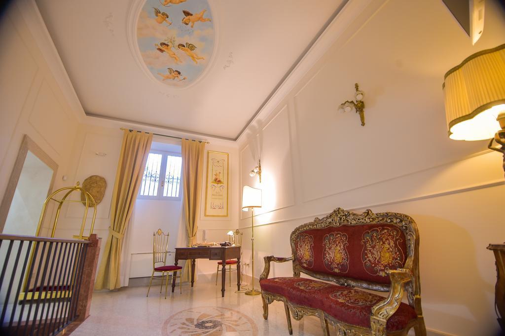 Palazzo Liguori Bed & Breakfast Cava deʼ Tirreni Екстериор снимка